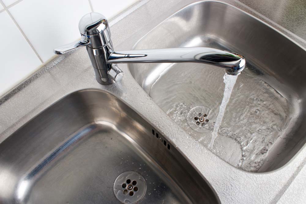 clean, free-flowing kitchen drain Calhoun, GA