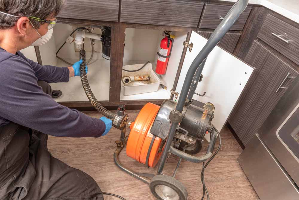 drain snaking tools