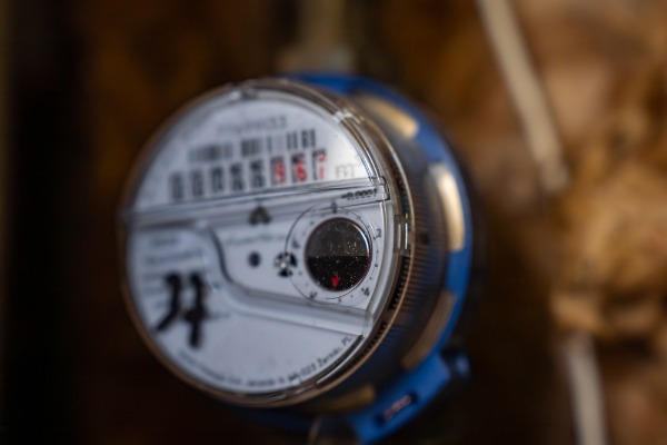 residential electric meter reading